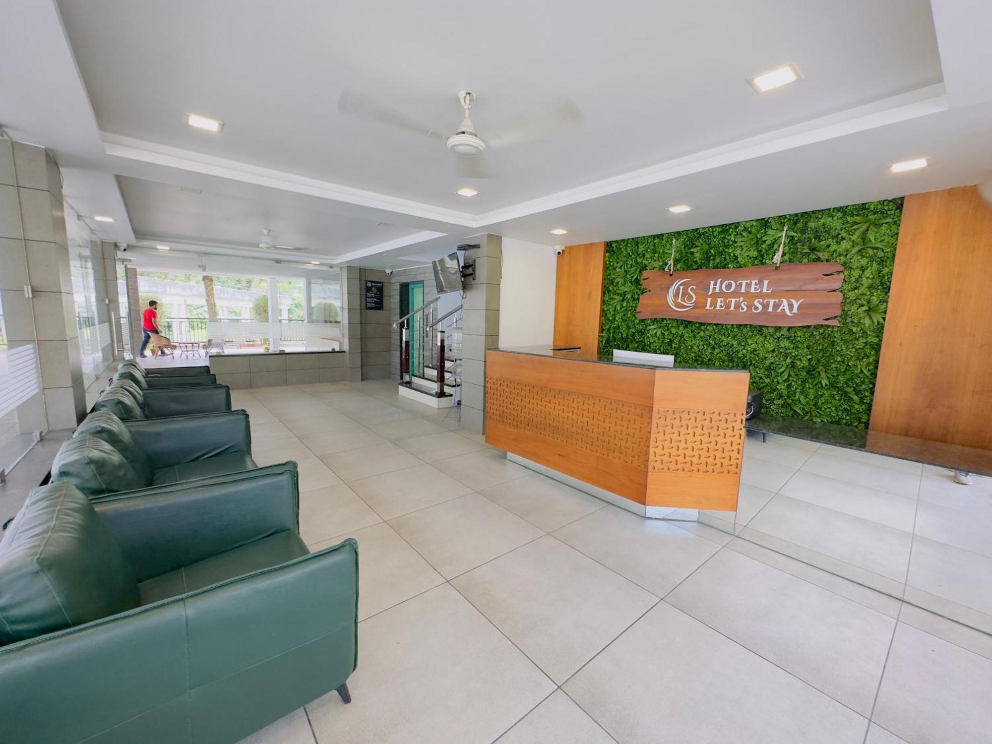 Hotel Lets Stay Kochi Екстер'єр фото